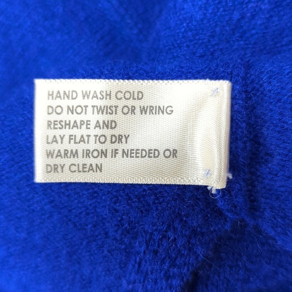 White + Warren 100% Cashmere Turtleneck Sweater - Picture 10 of 10